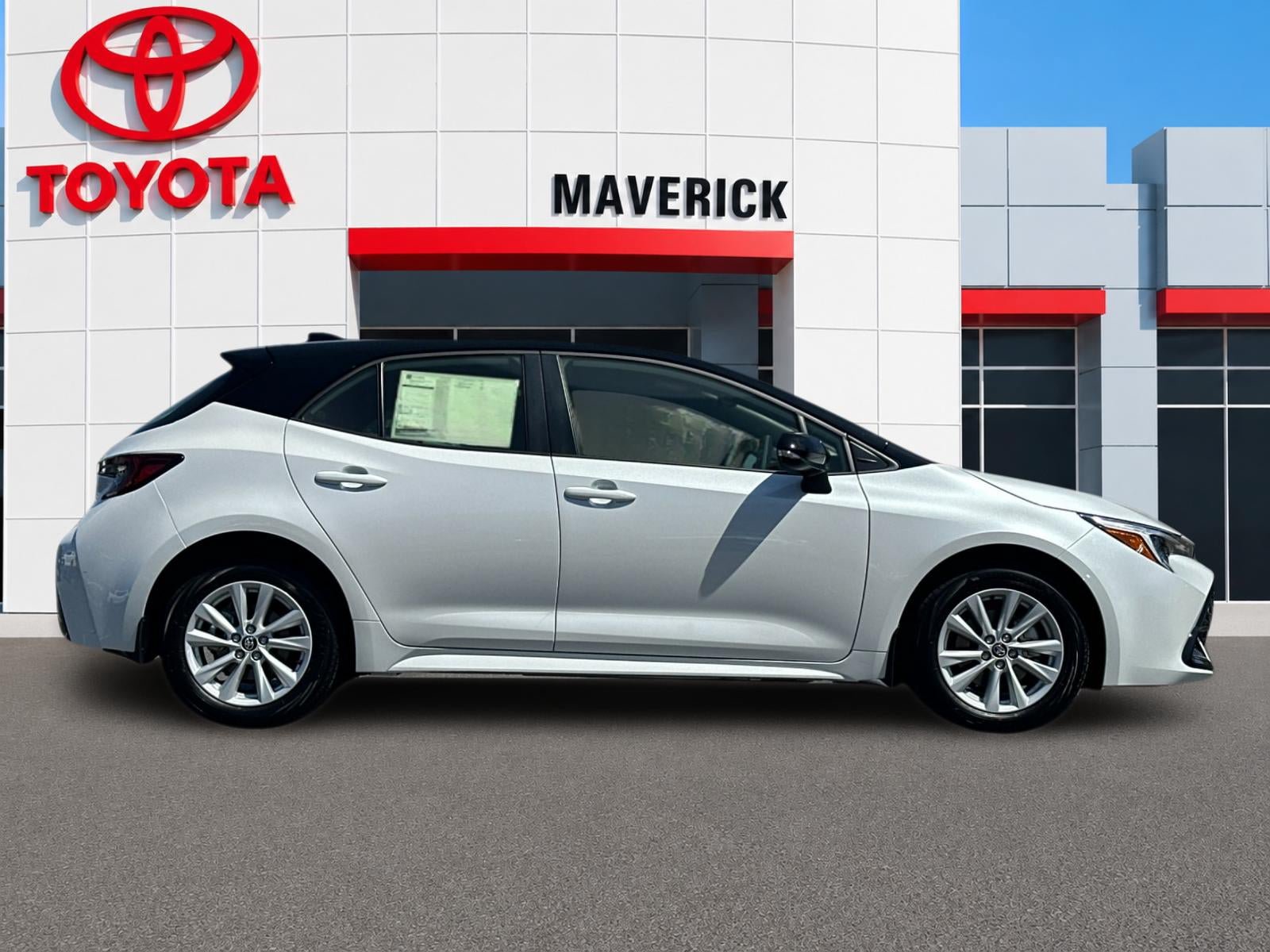 New 2027 Toyota Corolla SE w/ SE Premium Package FWD image 6