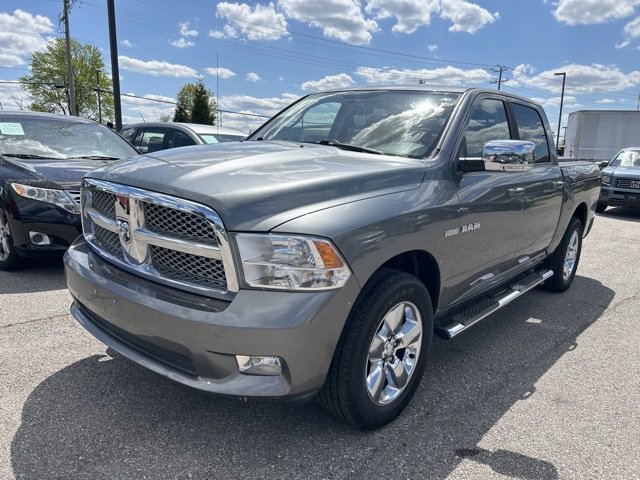 Used 2009 Dodge Ram 1500 Truck Sport image 3