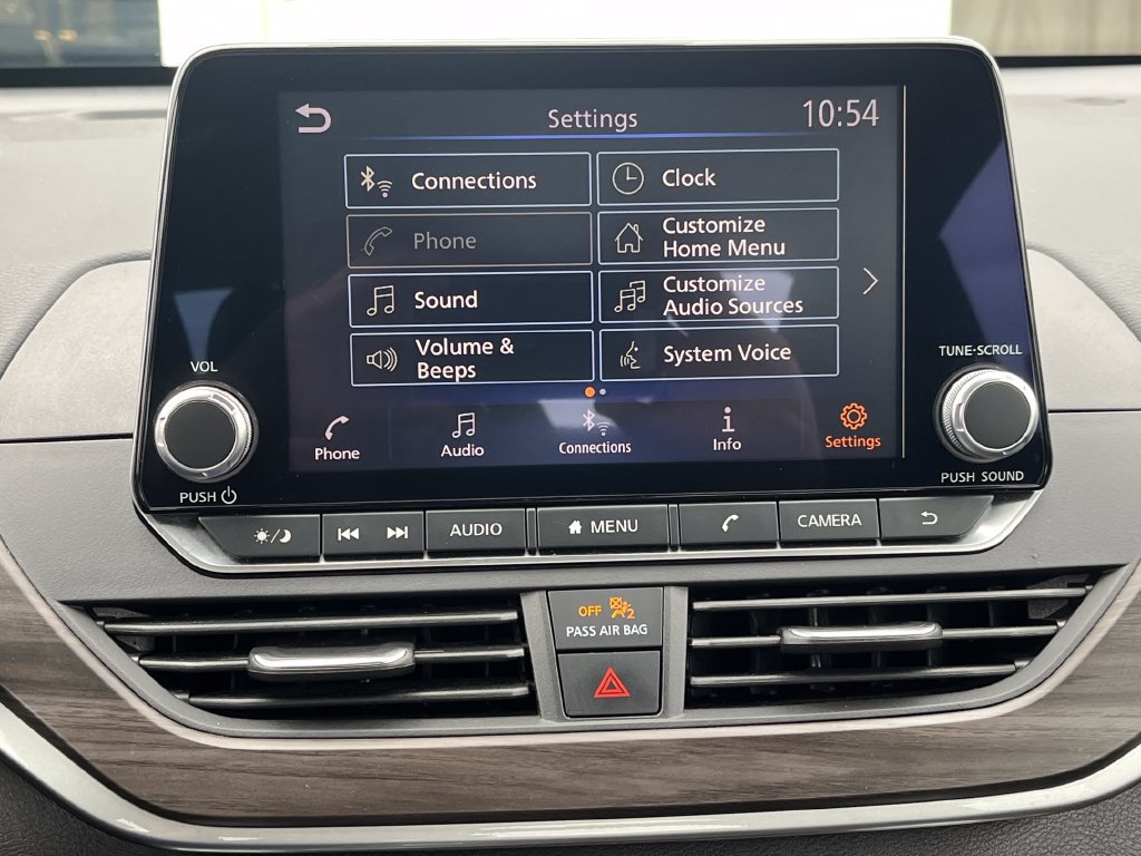 Used 2025 Nissan Altima 2.5 SV FWD image 20