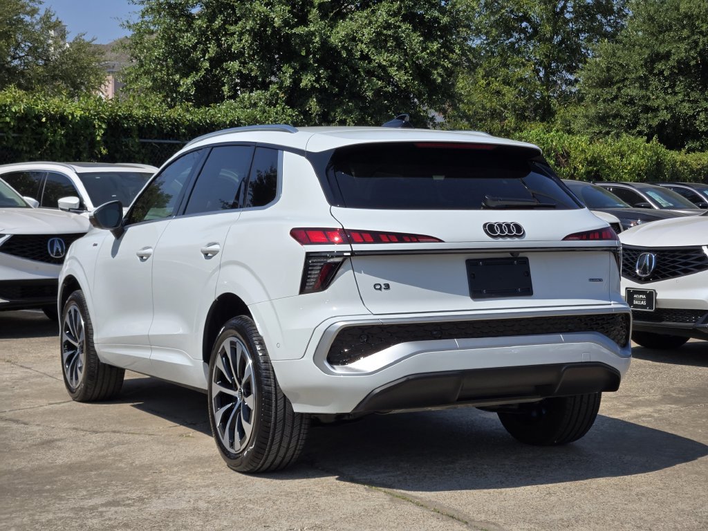 Certified 2026 Audi Q3 quattro 2.0T AWD/4WD image 11