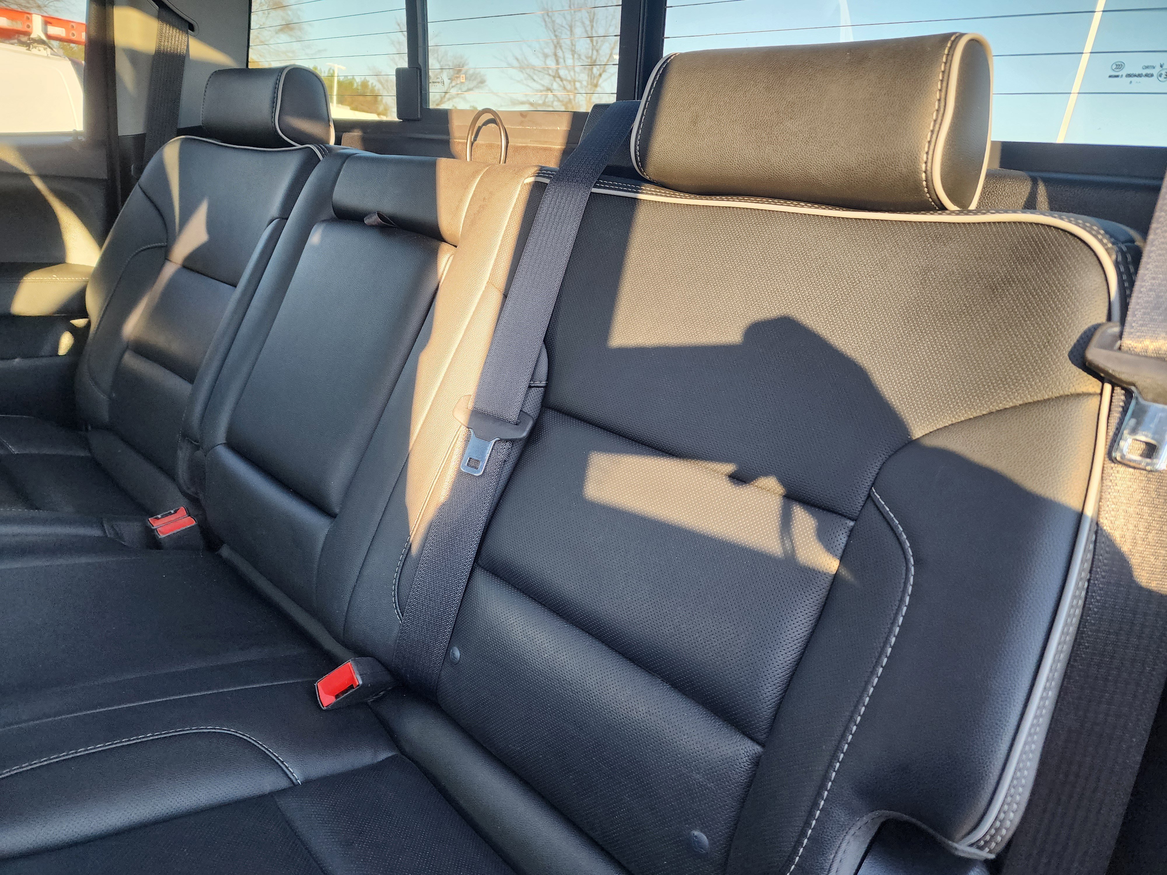 Used 2019 Chevrolet Silverado 2500 High Country w/ Duramax Plus Package image 15