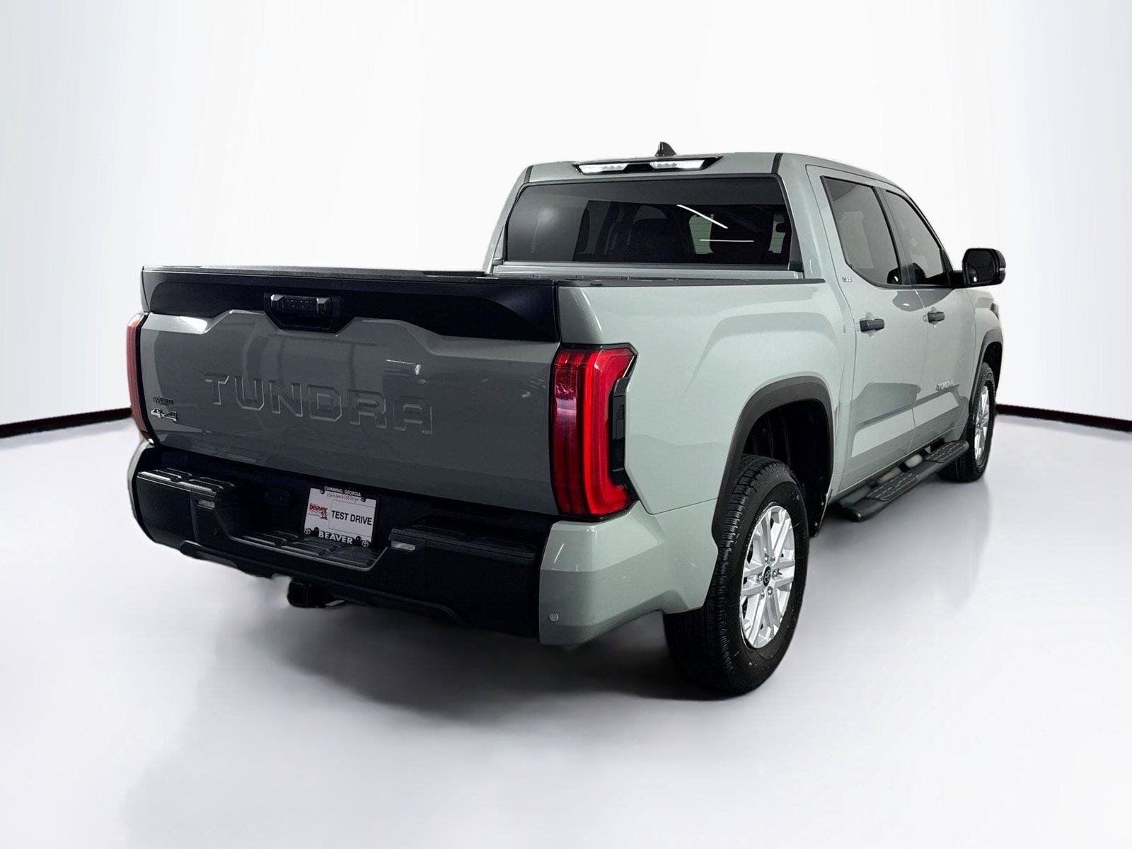 Used 2024 Toyota Tundra SR5 w/ SR5 Convenience Package AWD/4WD video 2