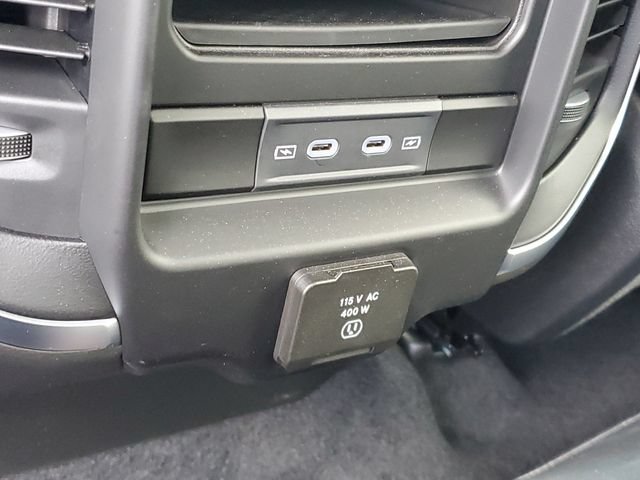 New 2026 RAM 1500 Big Horn AWD/4WD image 11