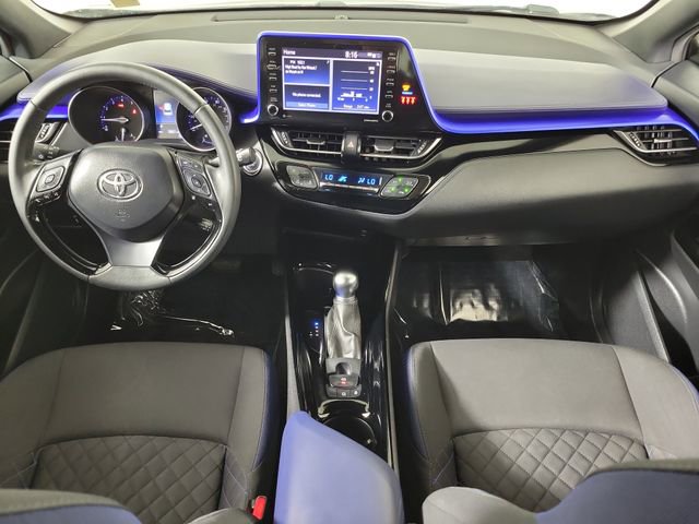 Used 2021 Toyota C-HR XLE FWD image 16