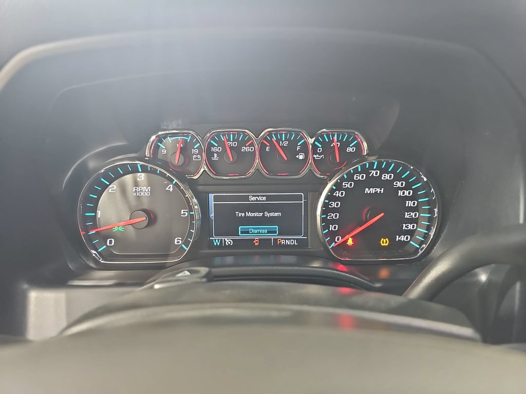 Used 2018 Chevrolet Silverado 1500 LT w/ All Star Edition AWD/4WD image 23