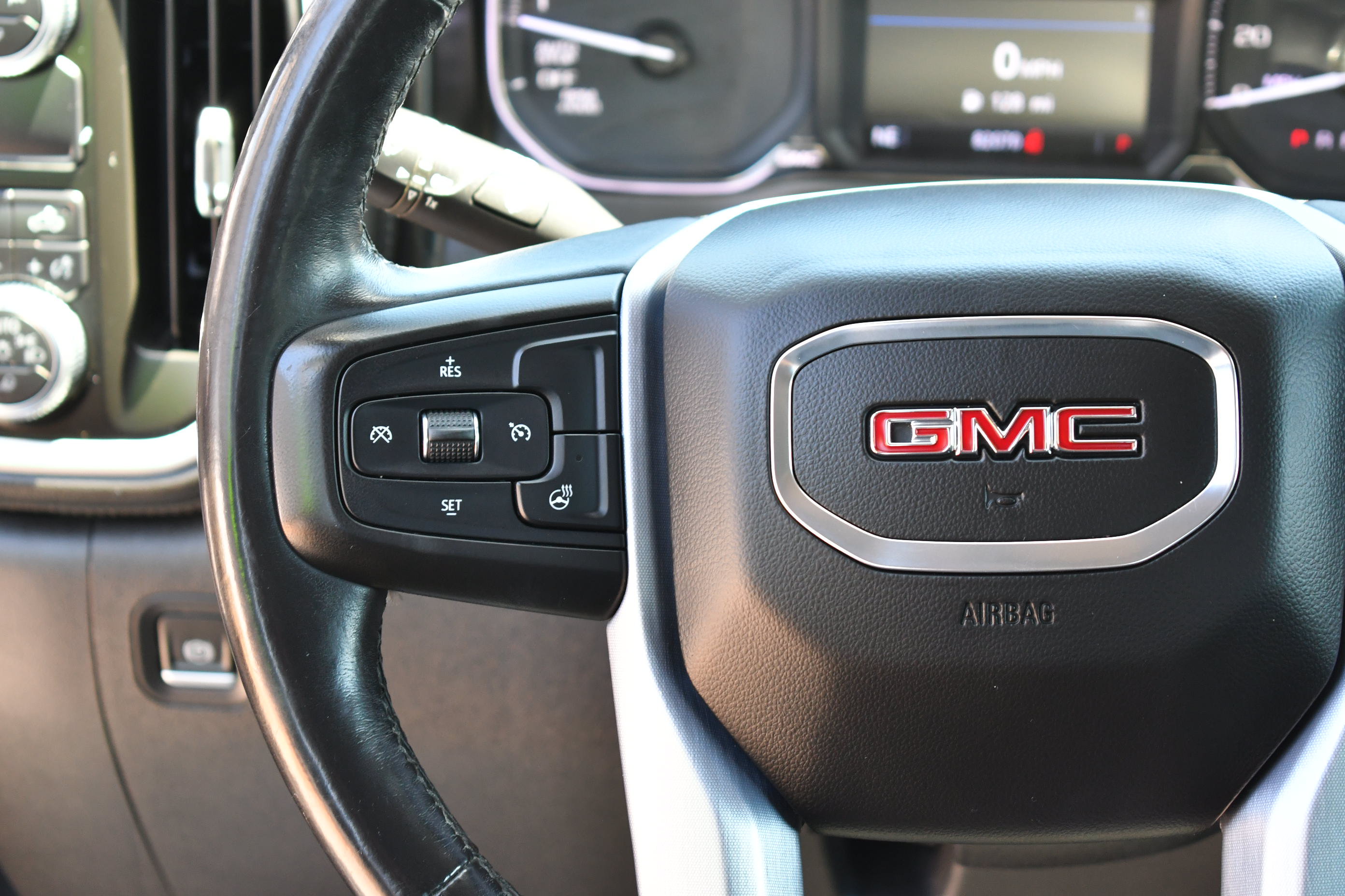 Used 2019 GMC Sierra 1500 SLT RWD image 23
