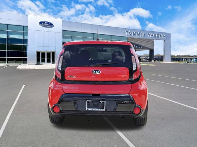 Used 2016 Kia Soul + image 3