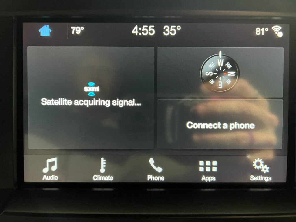 Used 2018 Ford F150 Lariat image 9