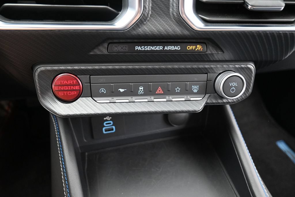 Used 2025 Ford Mustang GT Premium RWD image 17