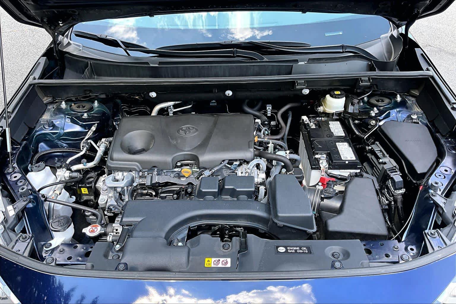 Certified 2025 Toyota RAV4 XLE AWD/4WD image 32