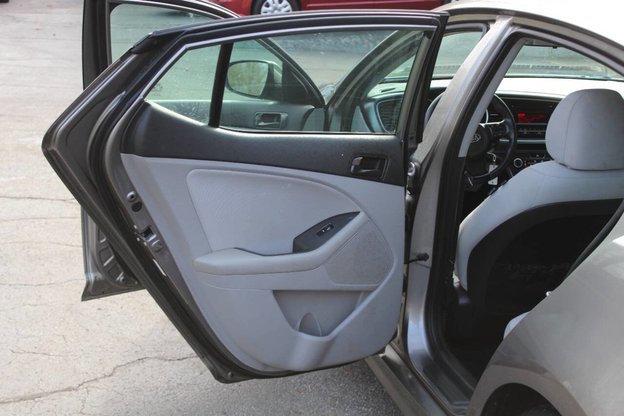 Used 2015 Kia Optima LX image 33