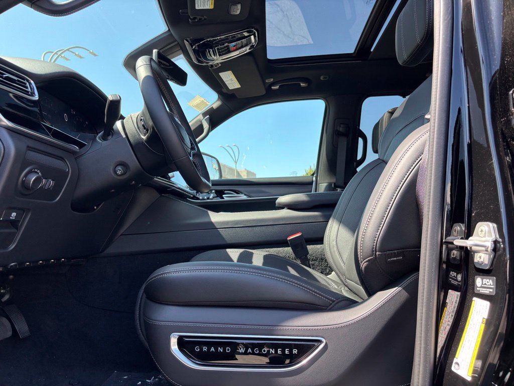 New 2026 Jeep Grand Wagoneer Summit w/ Premium Group III AWD/4WD image 6
