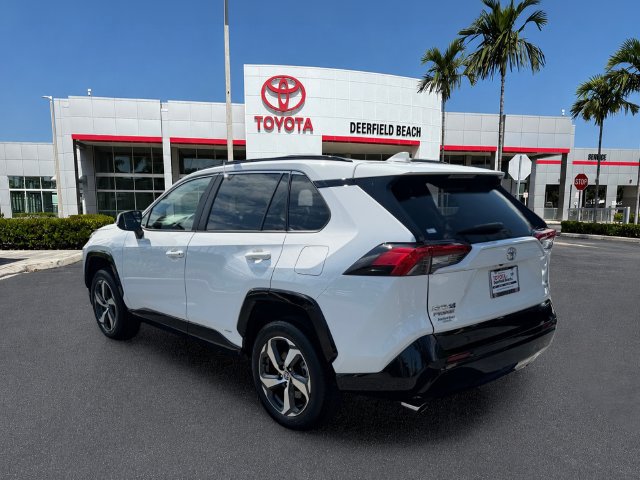 Certified 2025 Toyota RAV4 SE w/ Weather & Moonroof Package AWD/4WD image 5
