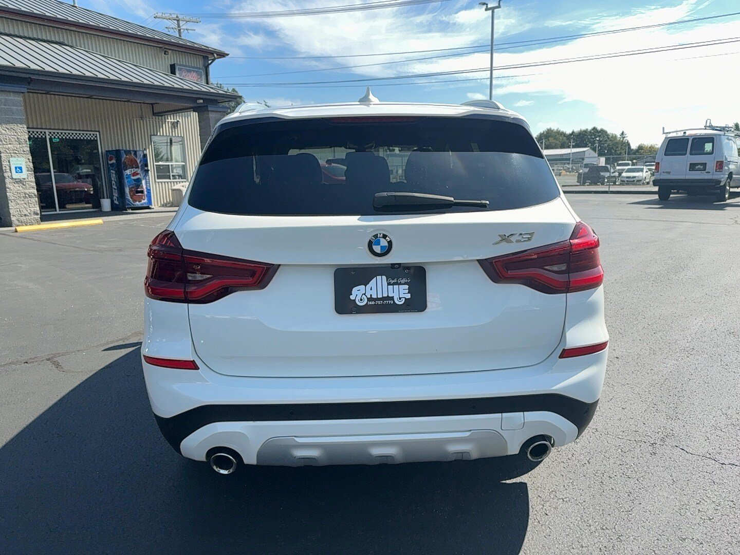 Used 2018 BMW X3 xDrive30i AWD/4WD image 6