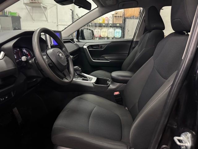 Used 2024 Toyota RAV4 LE image 14