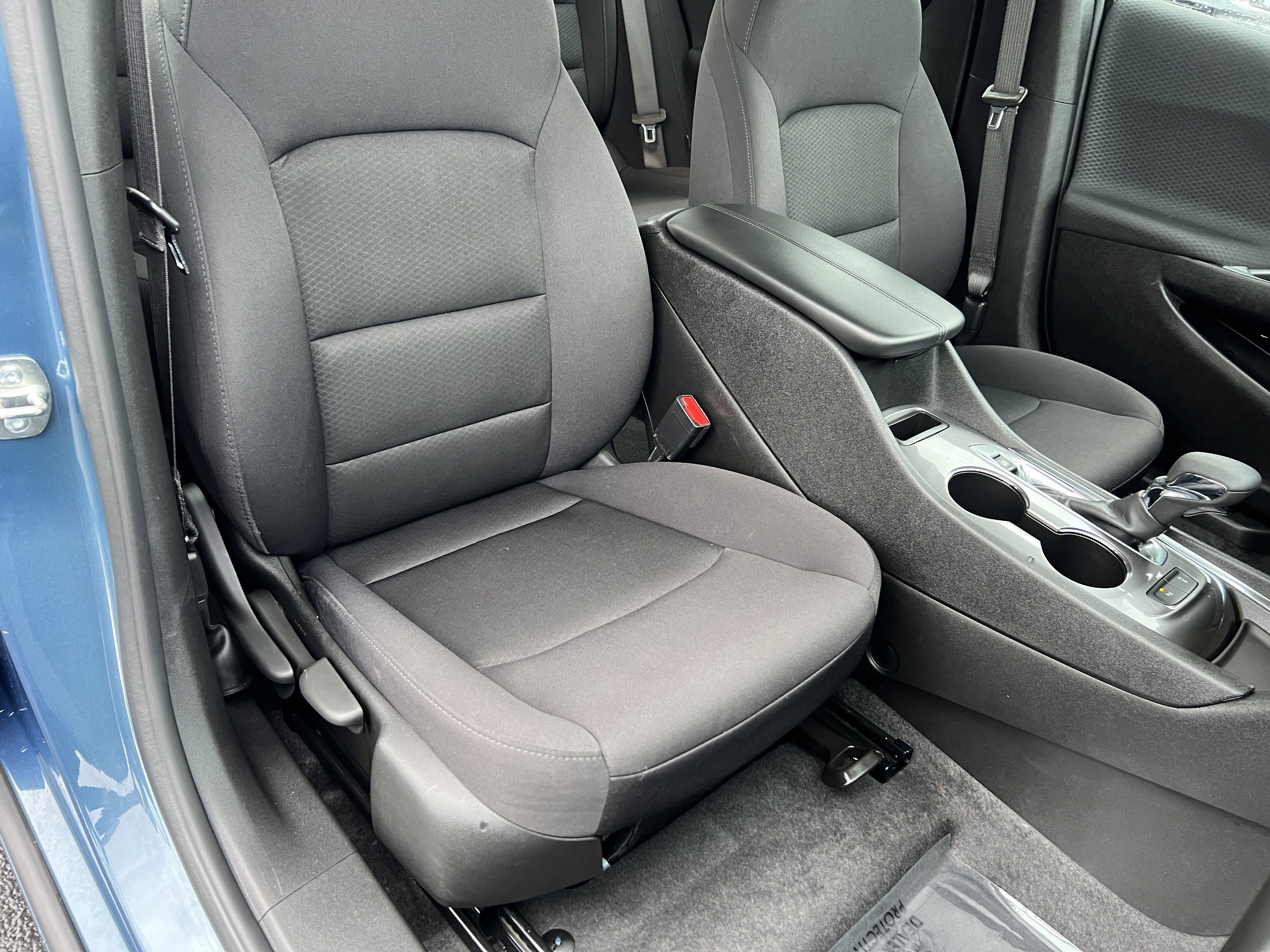 Used 2024 Chevrolet Malibu LT image 24