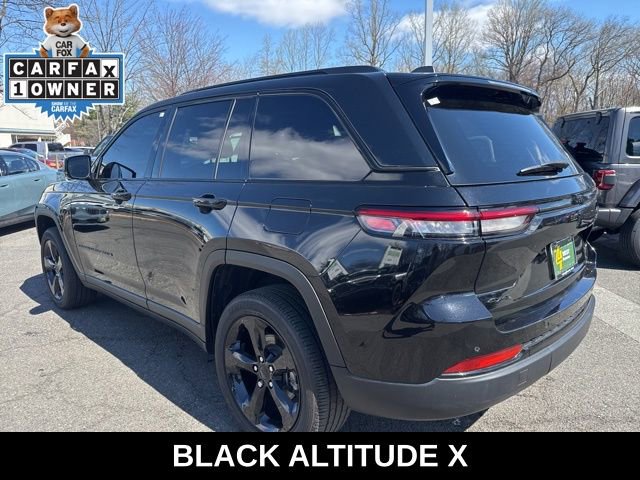Used 2024 Jeep Grand Cherokee Altitude image 18