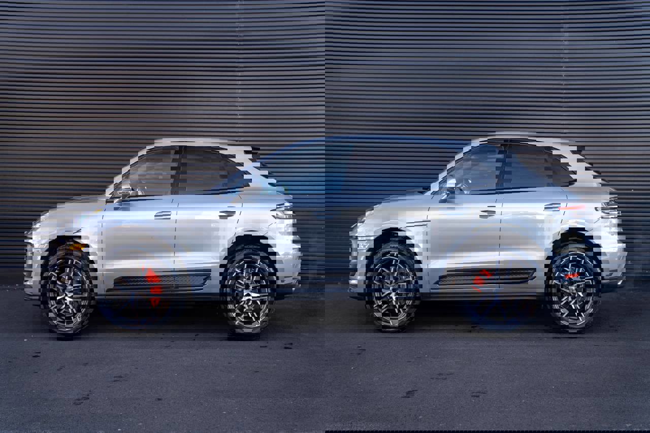 New 2026 Porsche Macan S image 2