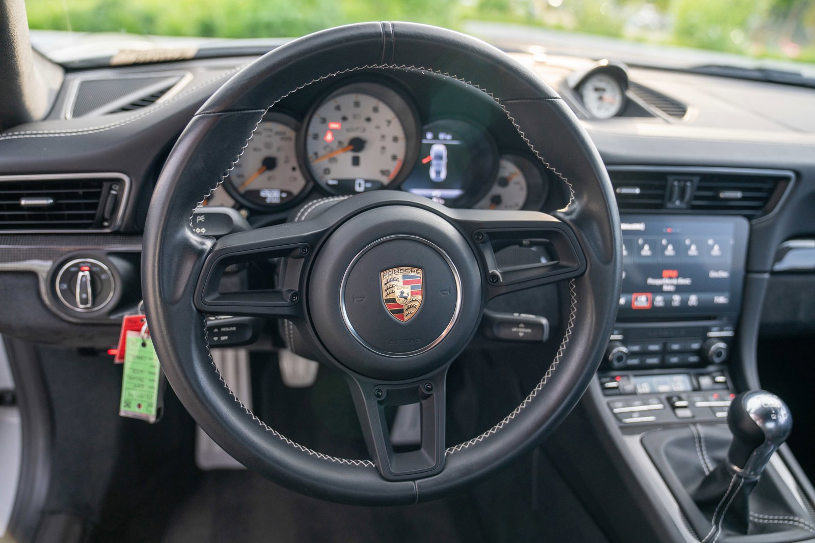 Certified 2018 Porsche 911 GT3 RWD image 15