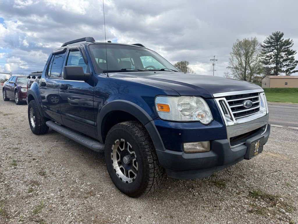 Used 2007 Ford Explorer Sport Trac XLT image 2
