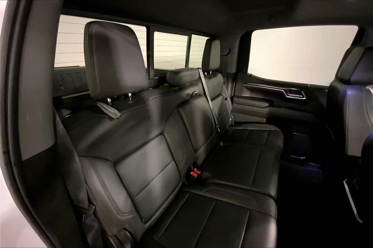 Used 2022 Chevrolet Silverado 1500 LTZ AWD/4WD image 23