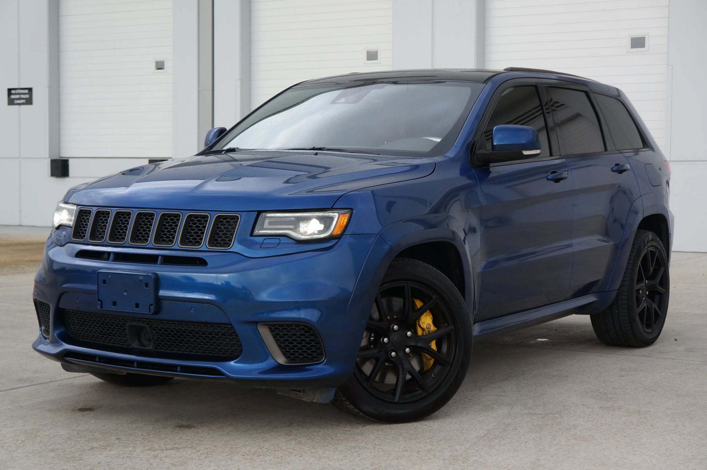 Used 2018 Jeep Grand Cherokee Trackhawk w/ Trailer Tow Group IV image 6
