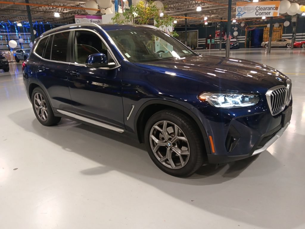 Used 2023 BMW X3 xDrive30i w/ Premium Package AWD/4WD video 1