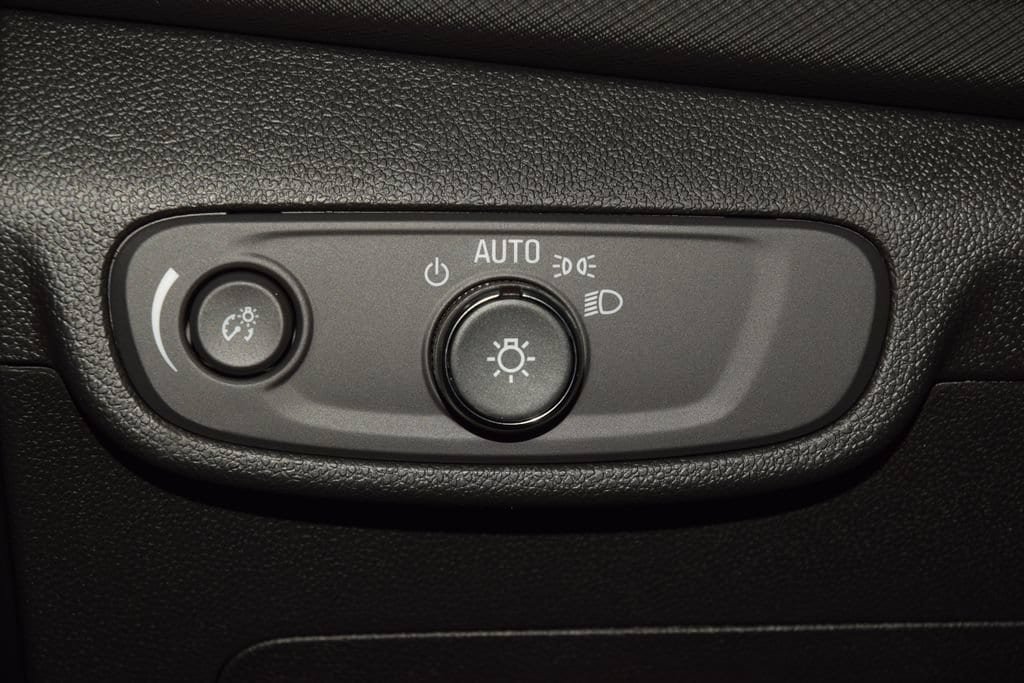 New 2026 Chevrolet TrailBlazer LS w/ LS Convenience Package AWD/4WD image 32