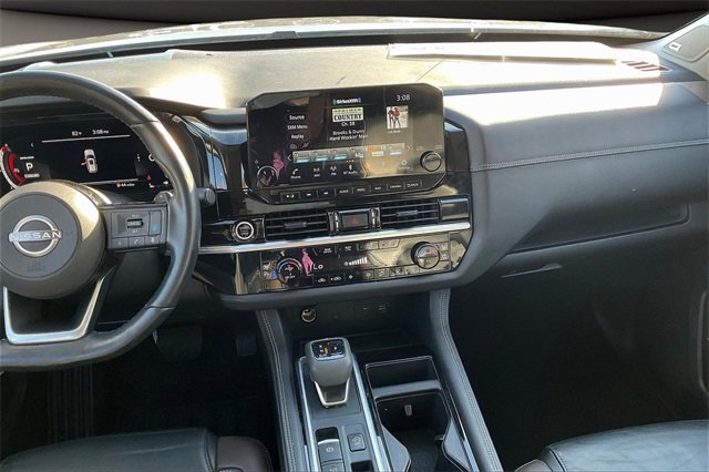 Certified 2023 Nissan Pathfinder Platinum w/ Lighting Package (N93) image 6