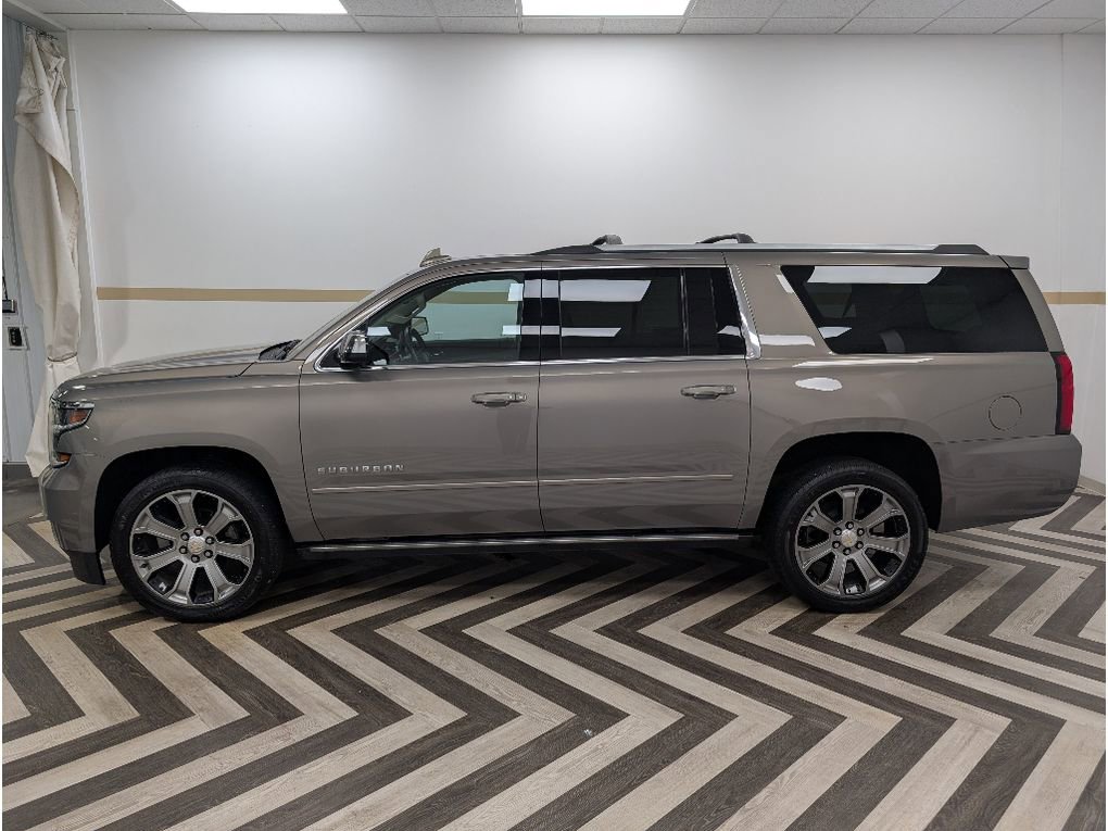Used 2017 Chevrolet Suburban Premier image 3
