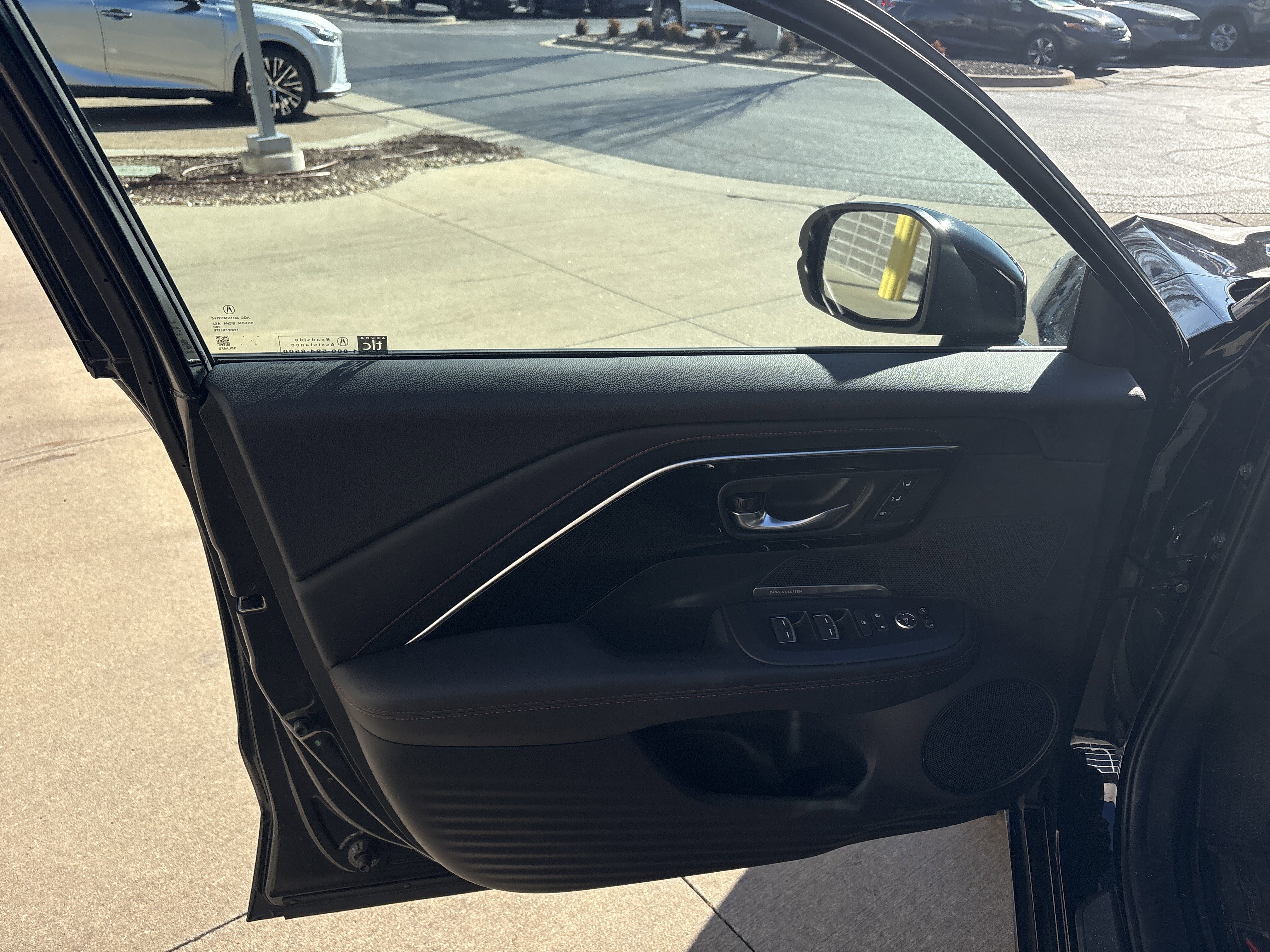 Used 2025 Acura ADX A-Spec image 14