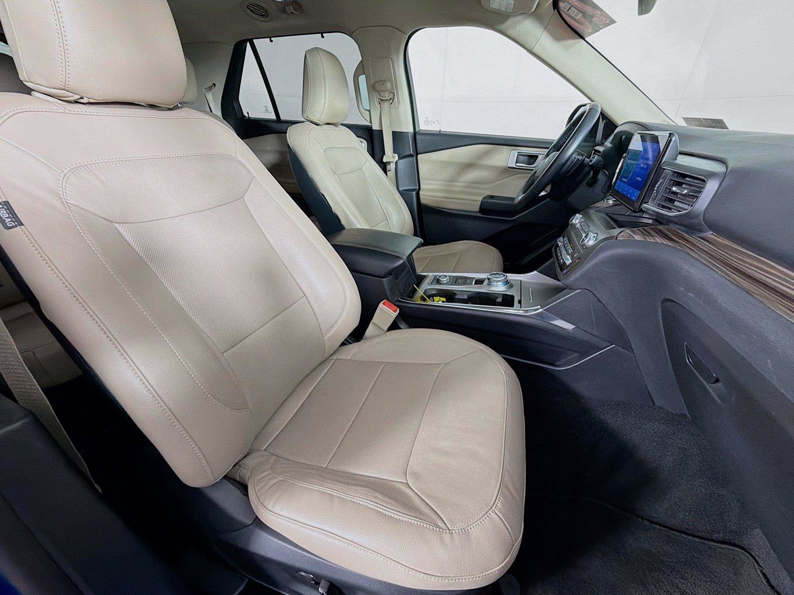 Used 2020 Ford Explorer Limited AWD/4WD image 31