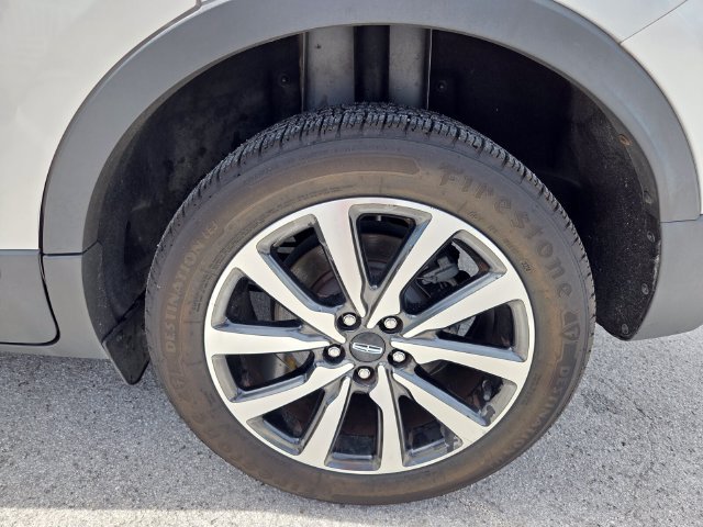 Used 2019 Lincoln MKC Reserve w/ MKC Technology Package FWD image 21