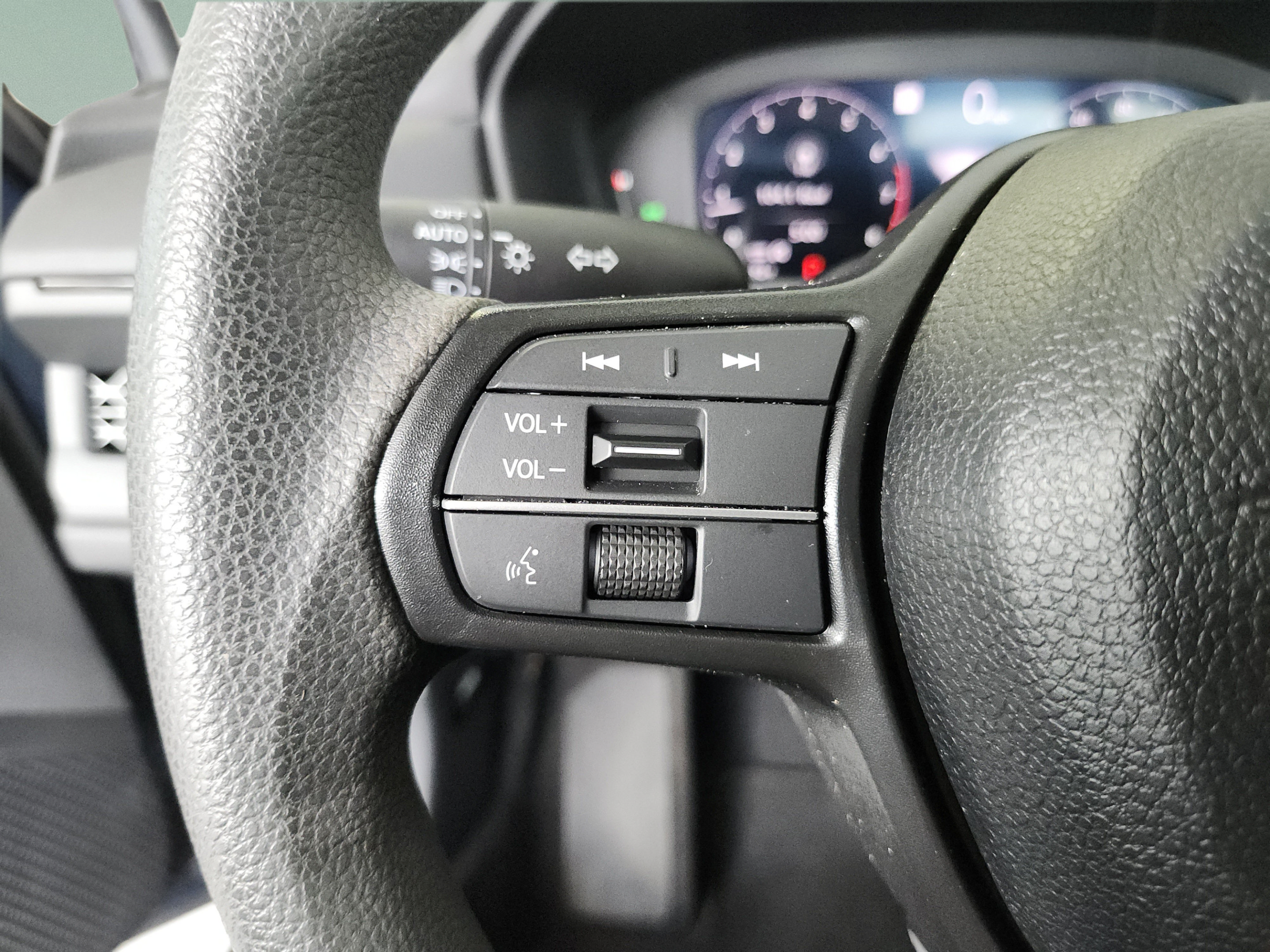 Used 2024 Honda Accord EX image 16