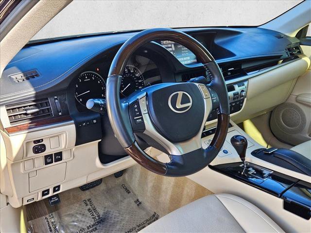 Used 2013 Lexus ES 350 w/ Luxury Pkg image 10