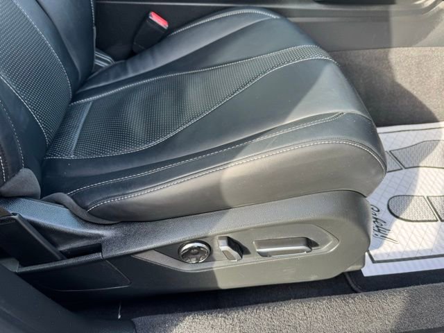 Used 2025 Acura TLX w/ Technology Package image 15