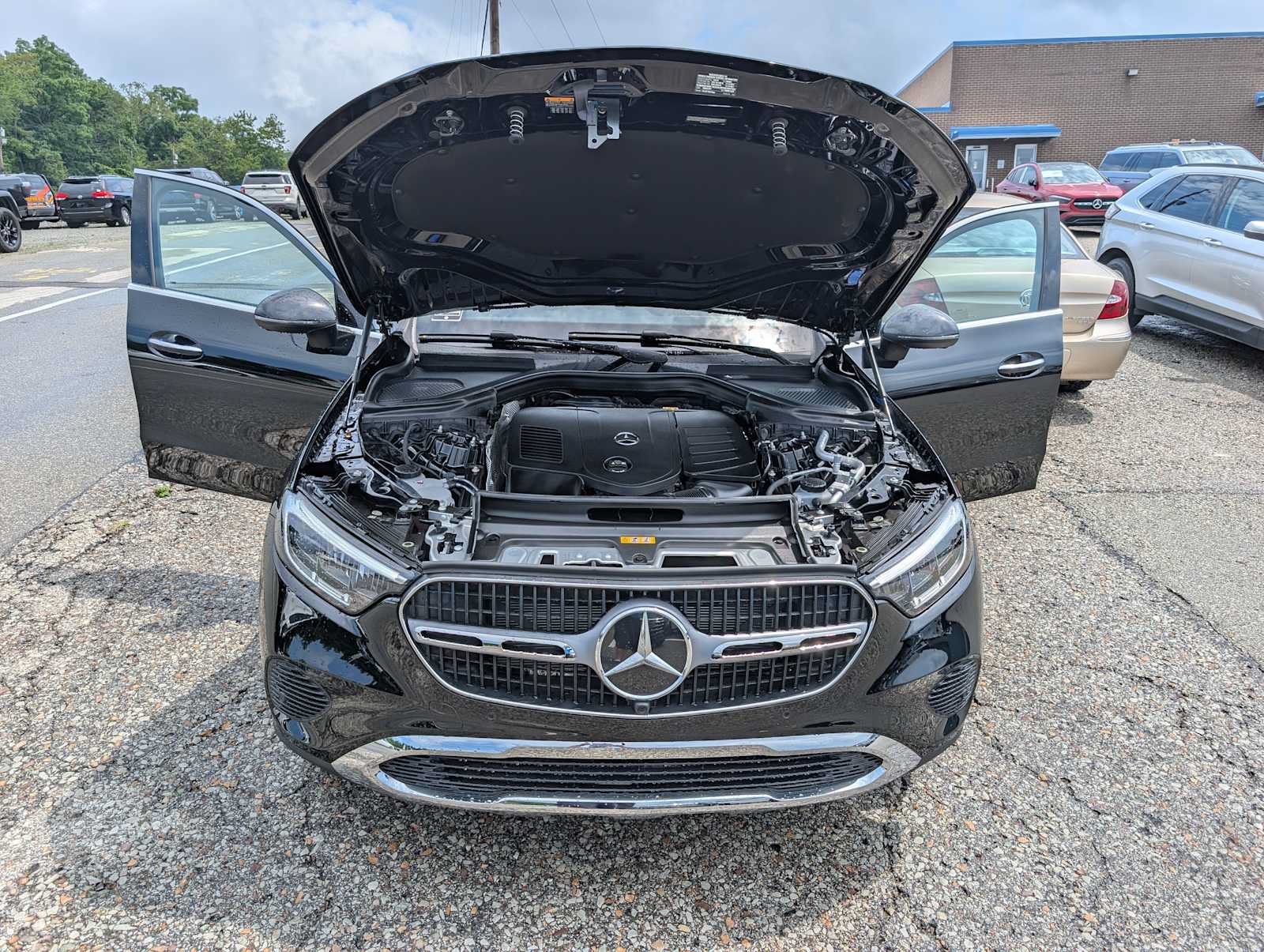 New 2026 Mercedes-Benz GLC 300 4MATIC image 10