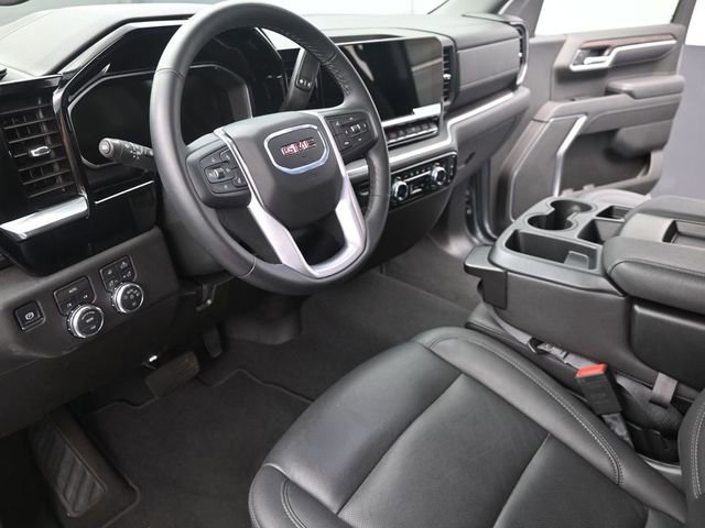 Used 2026 GMC Sierra 1500 SLT AWD/4WD image 13
