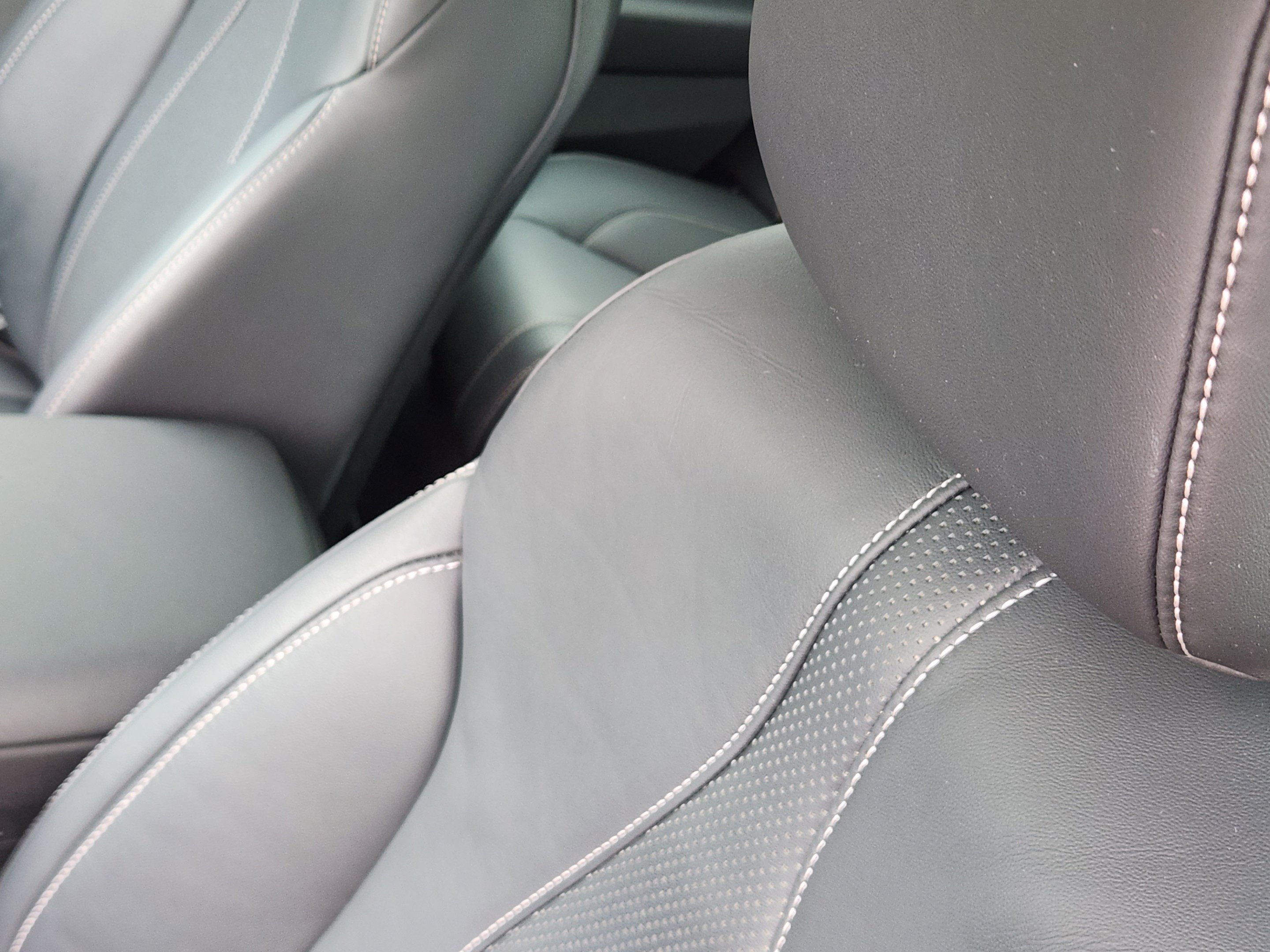 Used 2023 Acura TLX w/ Technology Package FWD image 9