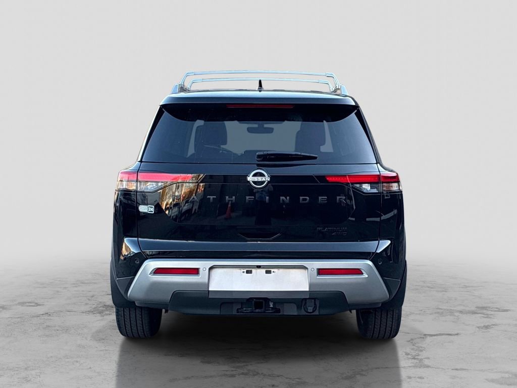 Certified 2024 Nissan Pathfinder Platinum w/ Black Appearance Package AWD/4WD image 6