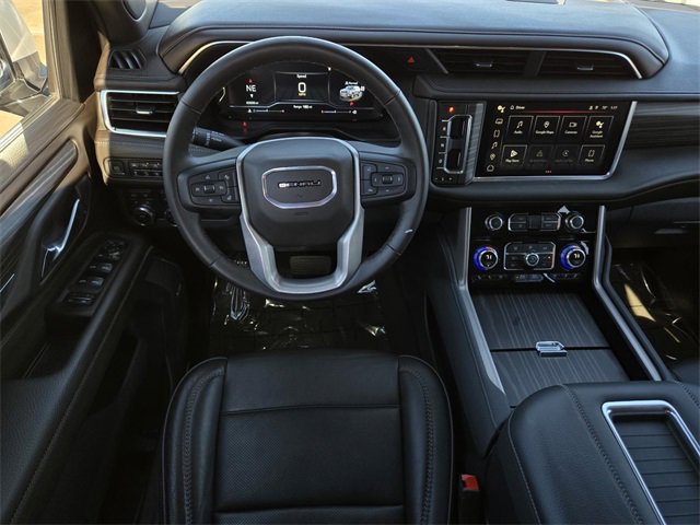 Used 2024 GMC Yukon Denali image 27