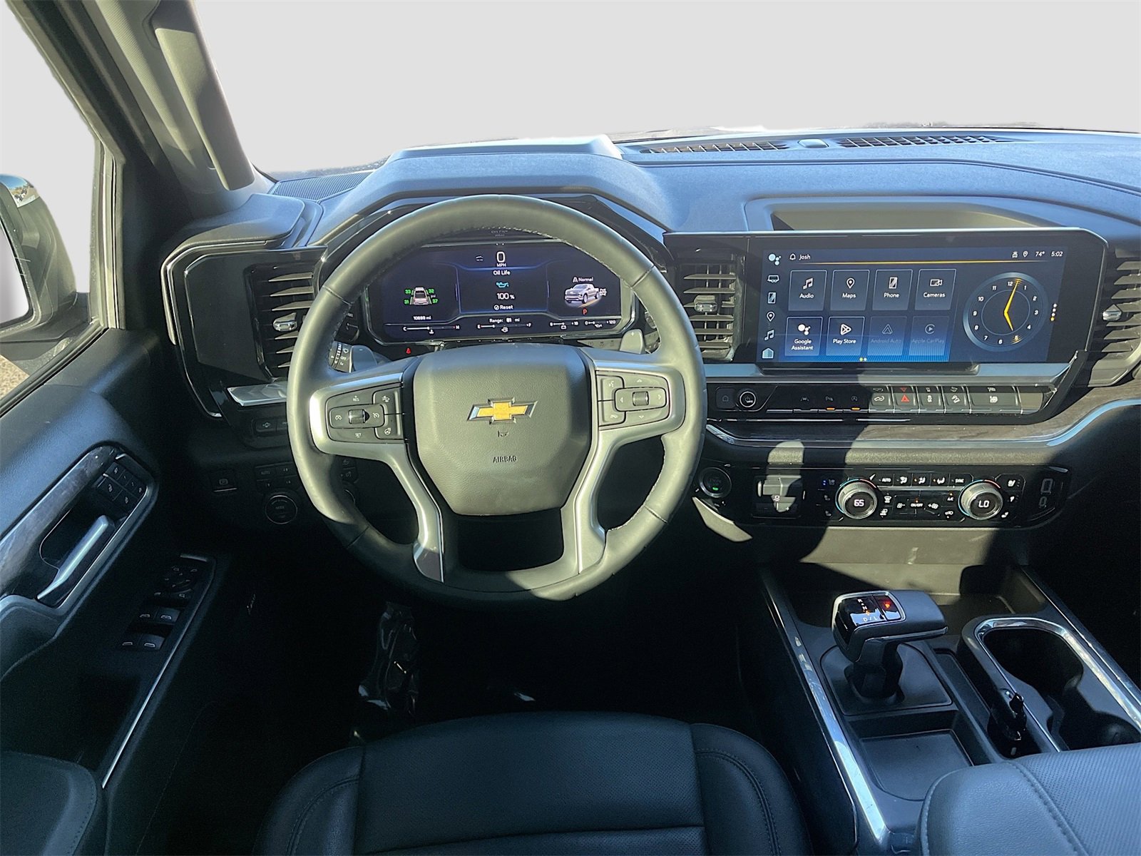 Used 2024 Chevrolet Silverado 1500 LTZ w/ Technology Package image 26