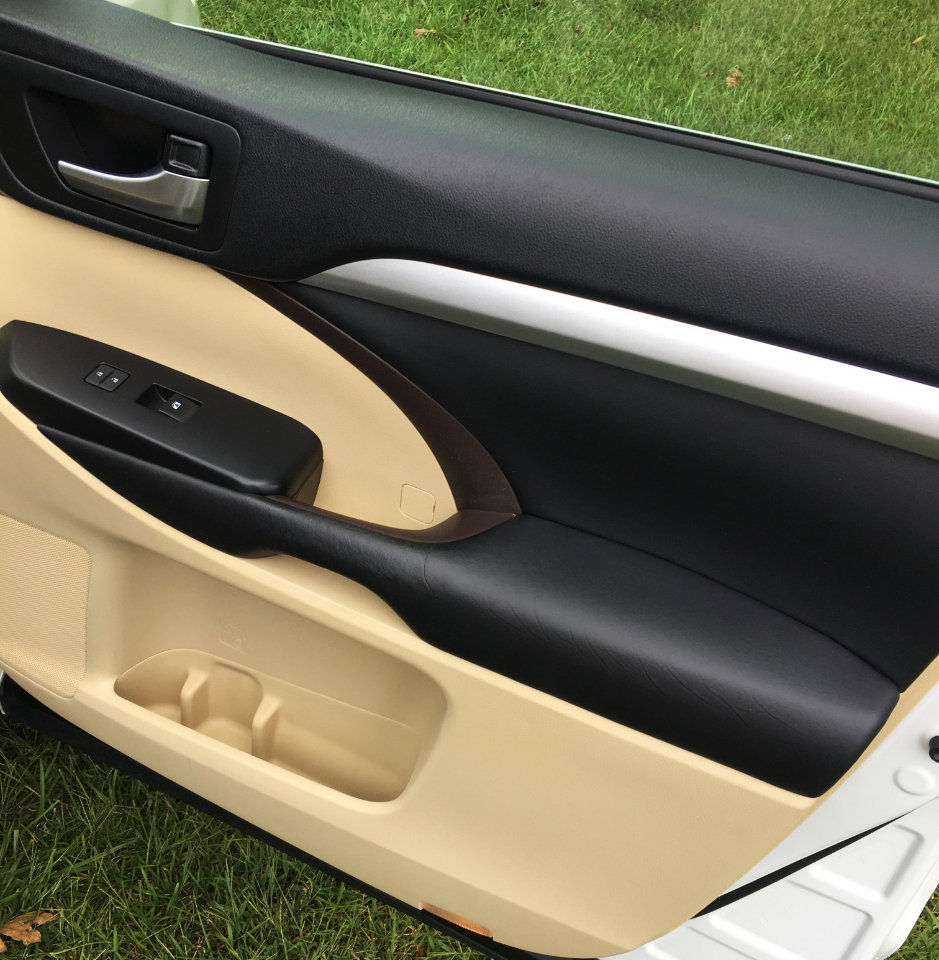 Used 2017 Toyota Highlander XLE image 14