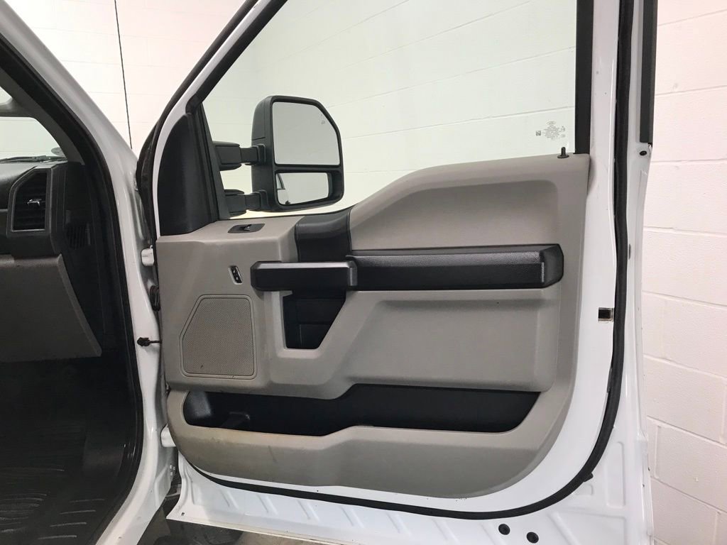 Used 2020 Ford F250 XL w/ Power Equipment Group image 30
