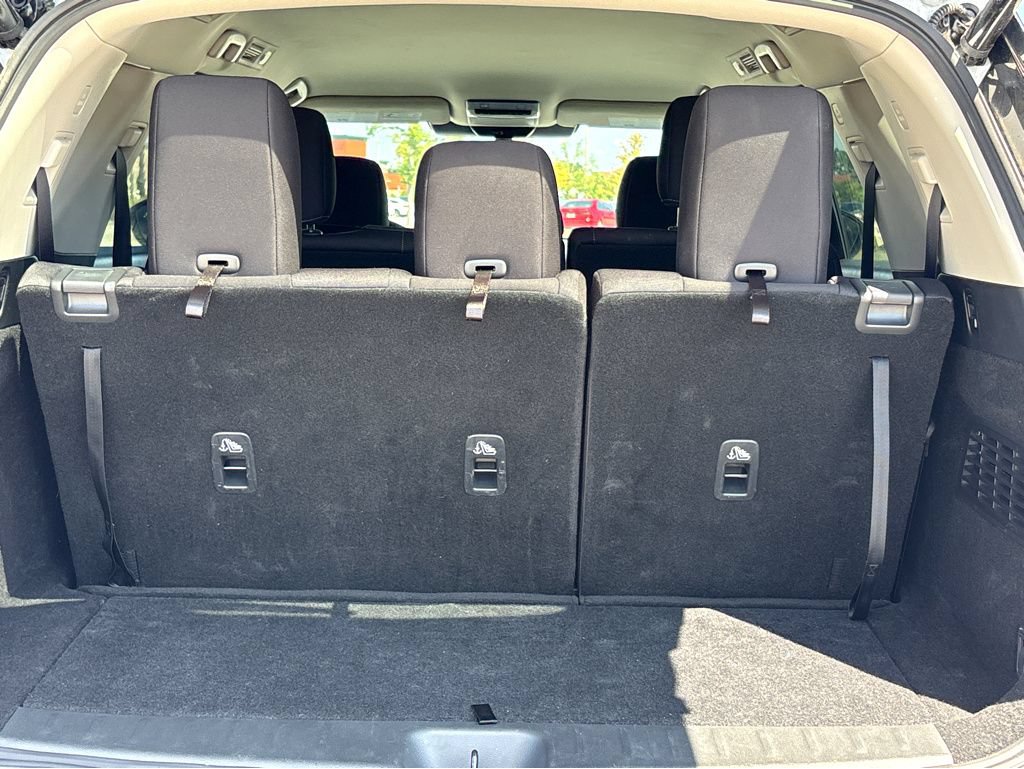 Used 2025 Nissan Pathfinder SV FWD image 19
