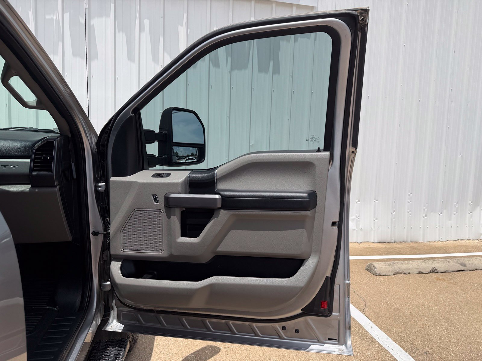 Used 2020 Ford F250 XLT w/ XLT Value Package AWD/4WD image 25