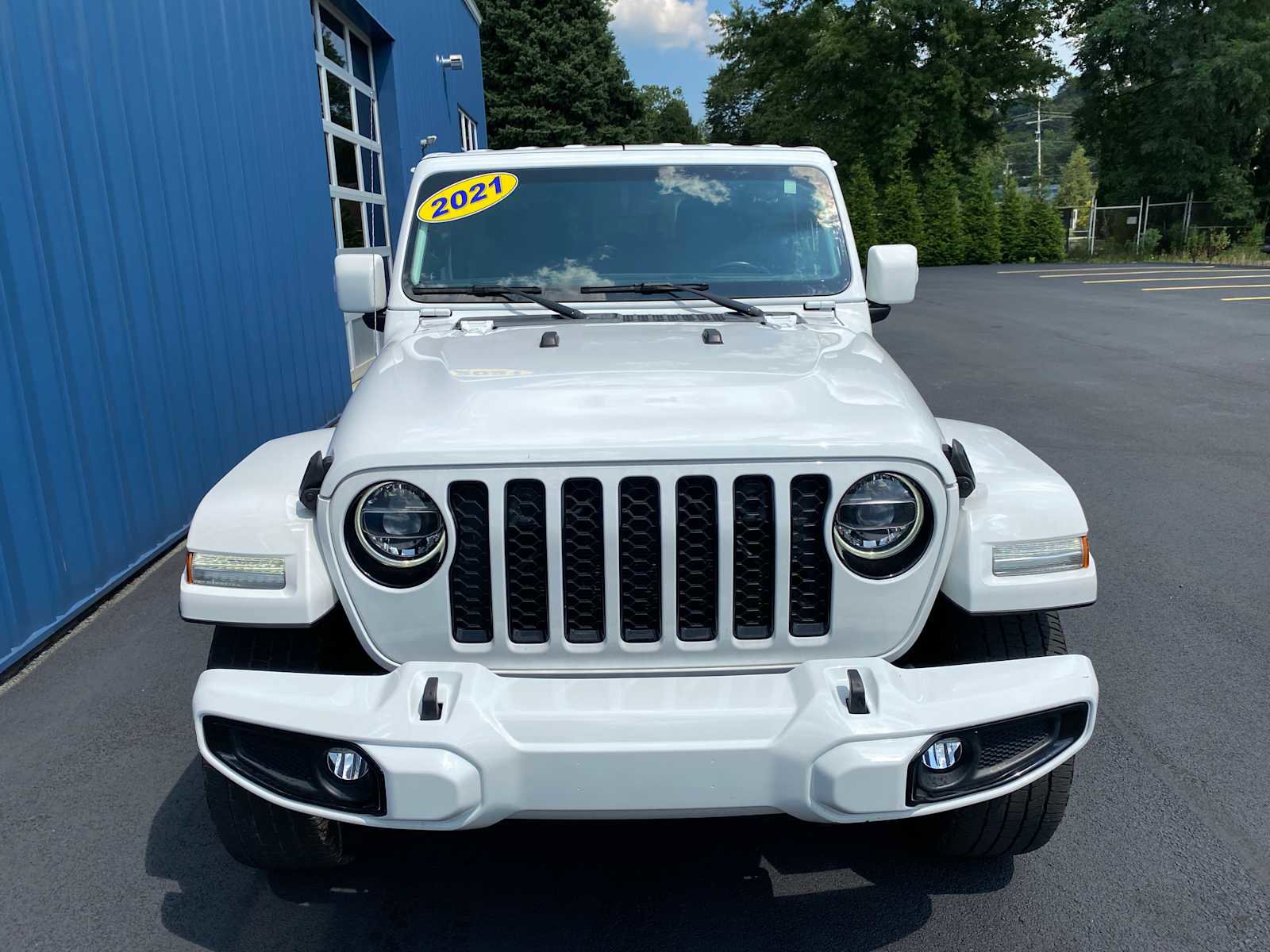 Used 2021 Jeep Gladiator Overland image 10