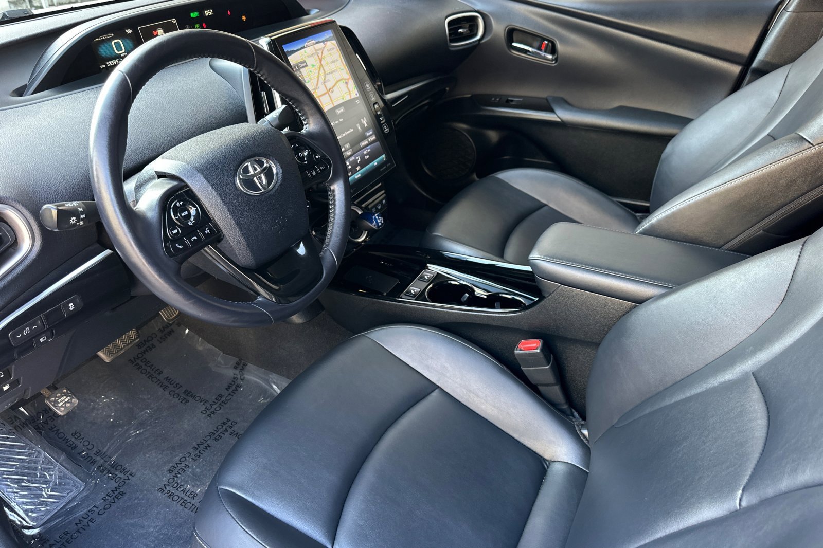 Used 2021 Toyota Prius Prime XLE image 10