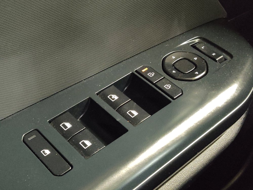 Used 2025 Kia K4 FWD image 27