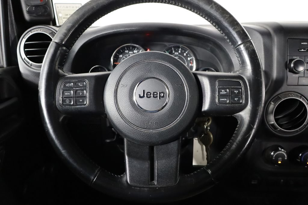 Used 2017 Jeep Wrangler Sport w/ Quick Order Package 24S AWD/4WD image 18
